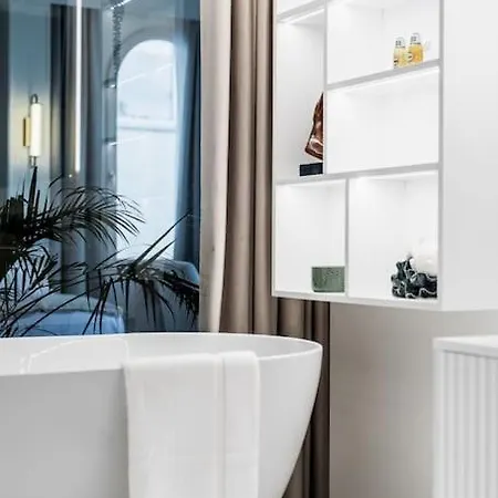 Luxury In Puerto Banus La Alcazaba Apartment Marbella