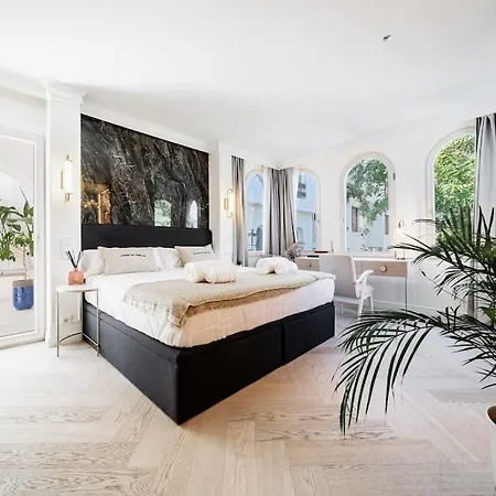 Luxury In Puerto Banus La Alcazaba Marbella