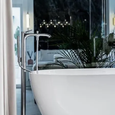 Luxury In Puerto Banus La Alcazaba Apartment Marbella