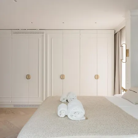Luxury In Puerto Banus La Alcazaba * Marbella