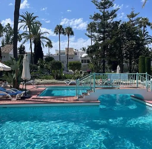 Luxury In Puerto Banus La Alcazaba